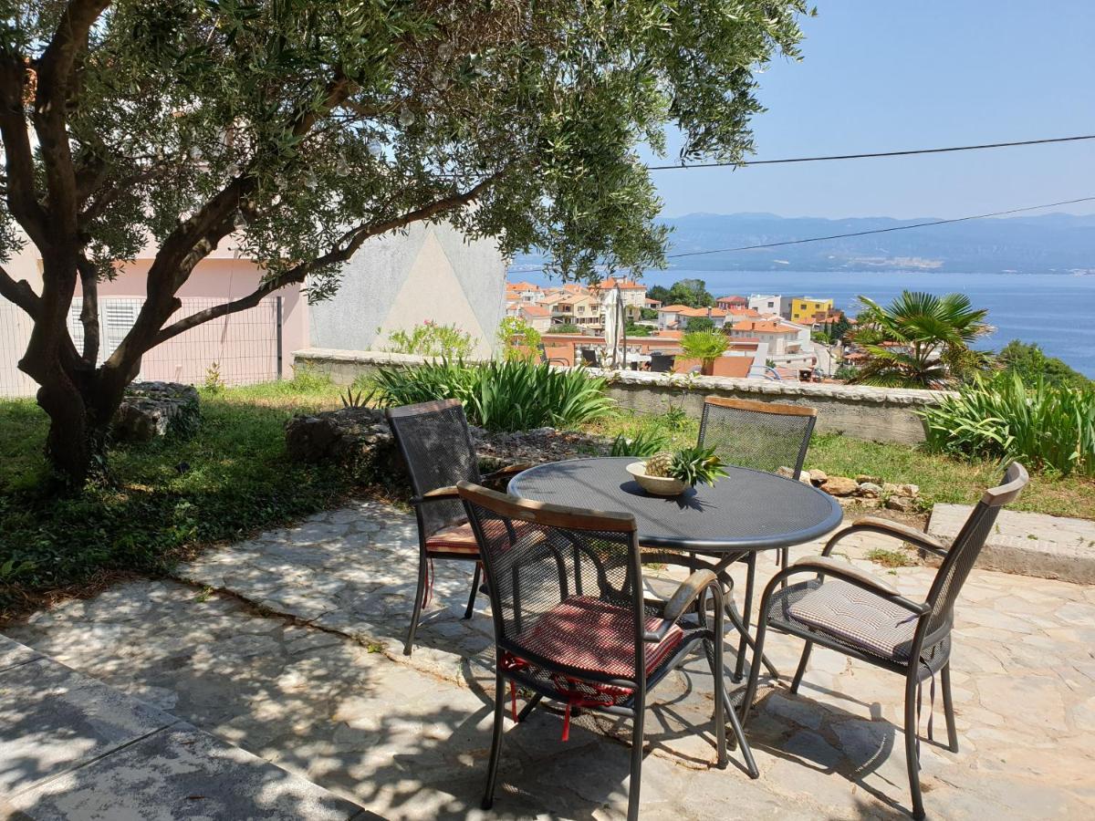 Vila Two Olives Vrbnik  Exteriér fotografie